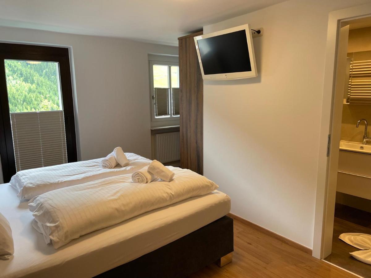 Apartament Haus Willibald Saalbach-Hinterglemm Zewnętrze zdjęcie