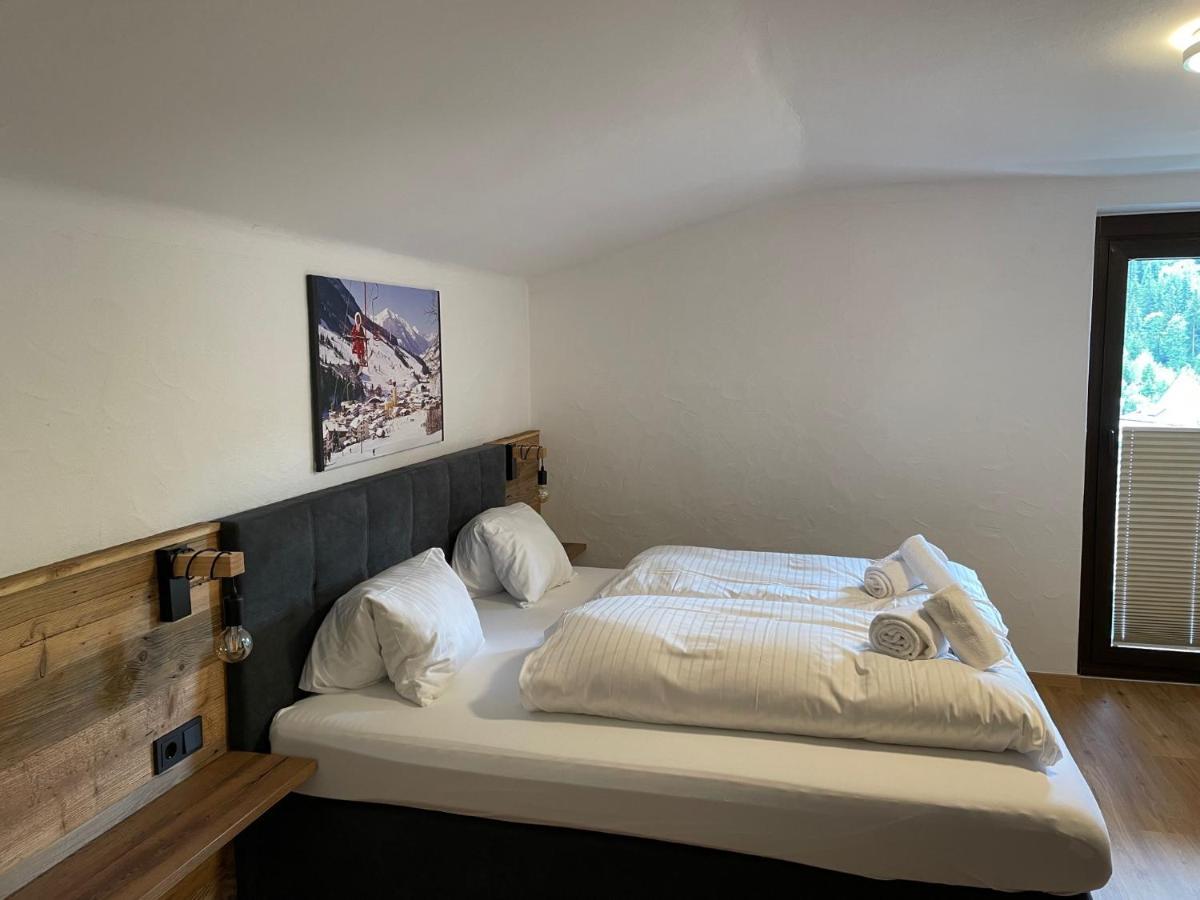 Apartament Haus Willibald Saalbach-Hinterglemm Zewnętrze zdjęcie