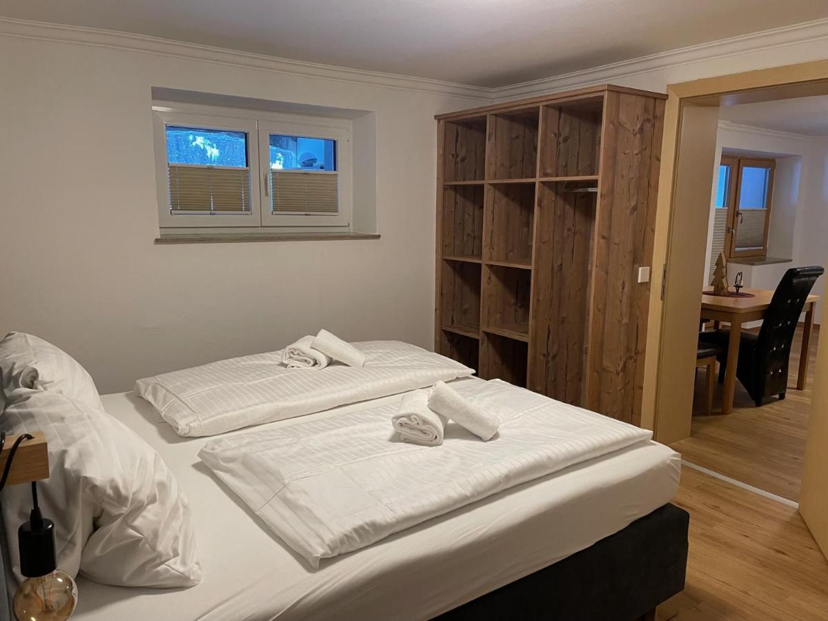 Apartament Haus Willibald Saalbach-Hinterglemm Zewnętrze zdjęcie