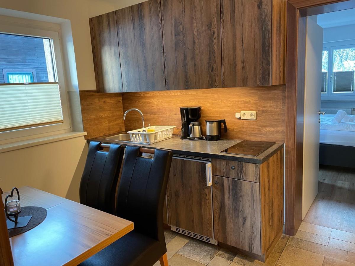Apartament Haus Willibald Saalbach-Hinterglemm Zewnętrze zdjęcie