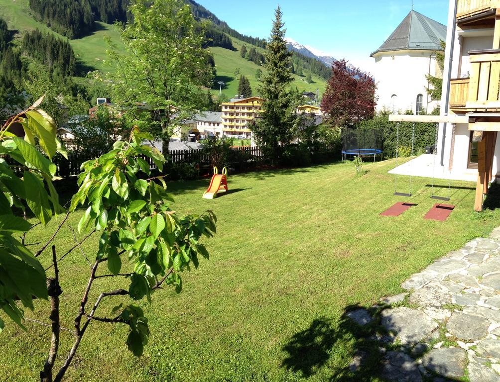 Apartament Haus Willibald Saalbach-Hinterglemm Pokój zdjęcie