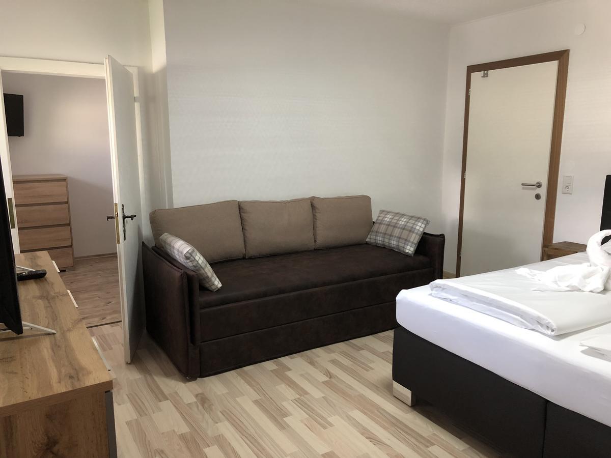 Apartament Haus Willibald Saalbach-Hinterglemm Zewnętrze zdjęcie
