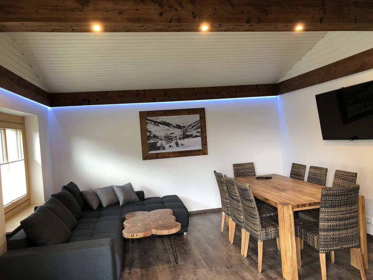 Apartament Haus Willibald Saalbach-Hinterglemm Zewnętrze zdjęcie