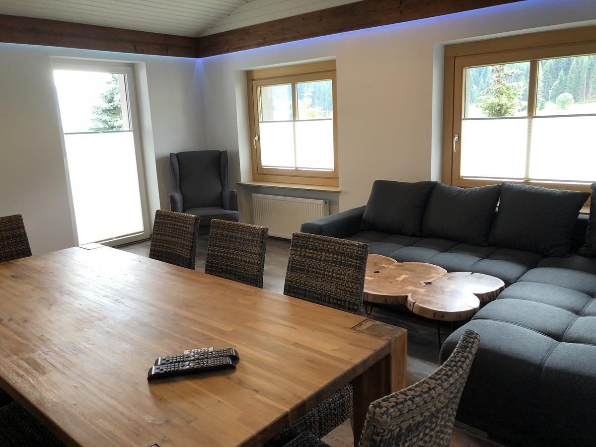 Apartament Haus Willibald Saalbach-Hinterglemm Zewnętrze zdjęcie